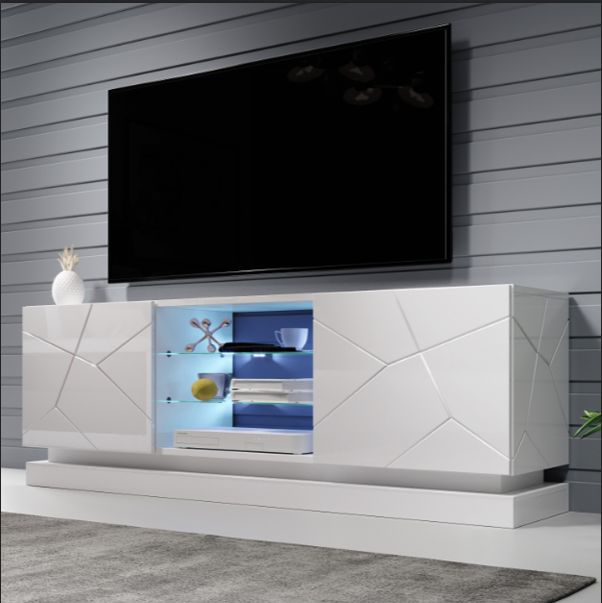 Новинка фабрики Cama - тв тумба QIU 